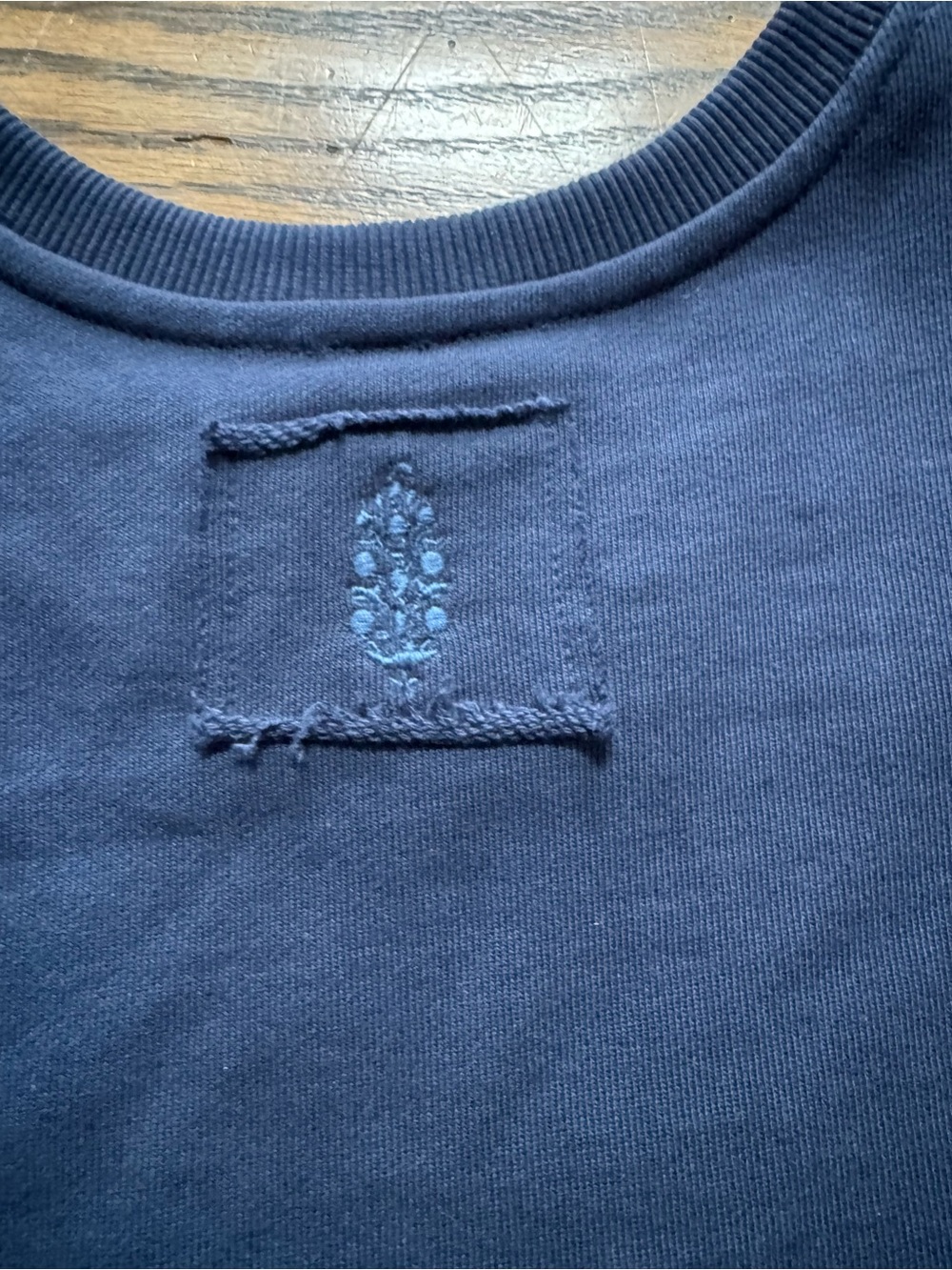 Free People Movement Navy Ruffle Sleeve Sweatshirt Top Size M - Picture 3 of 6